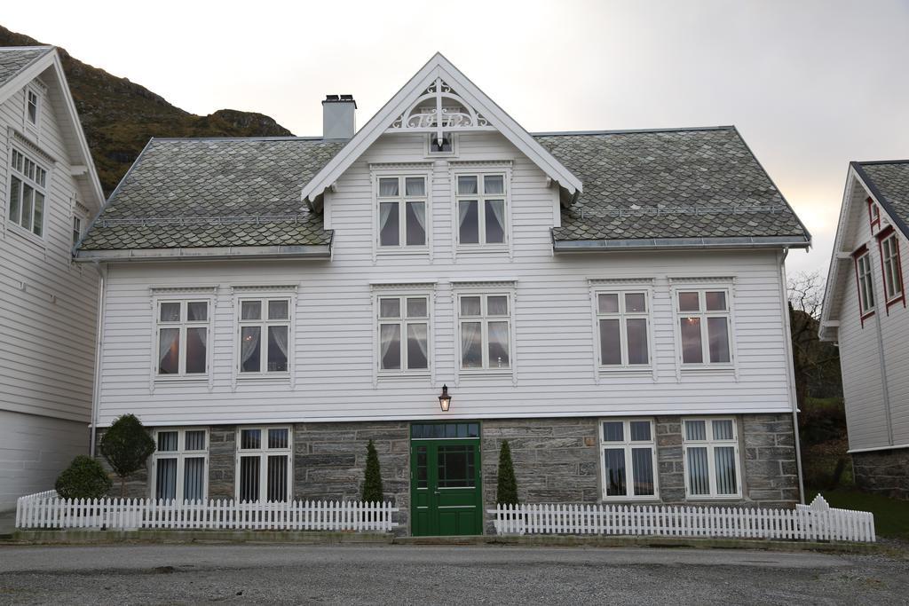 Alnes Gard Apartment Alesund Bagian luar foto