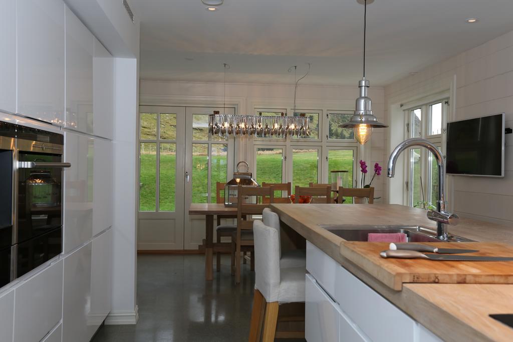 Alnes Gard Apartment Alesund Bagian luar foto